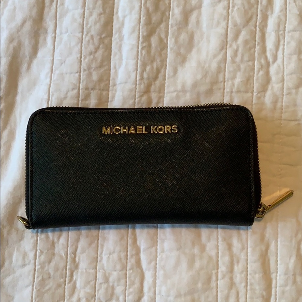 Michael Kors wallet